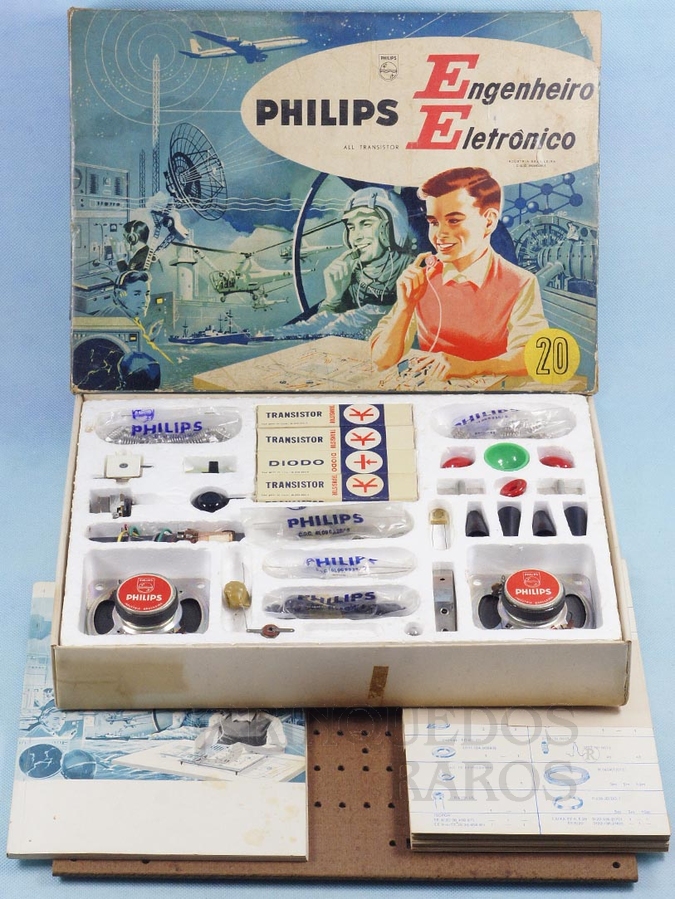 EE 20 kit, complete in its box